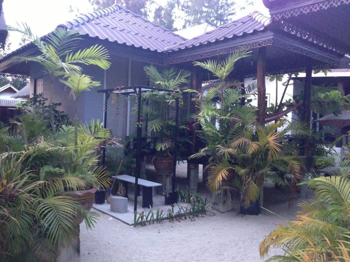Phangan Cove Beach Resort Srithanu Quarto foto
